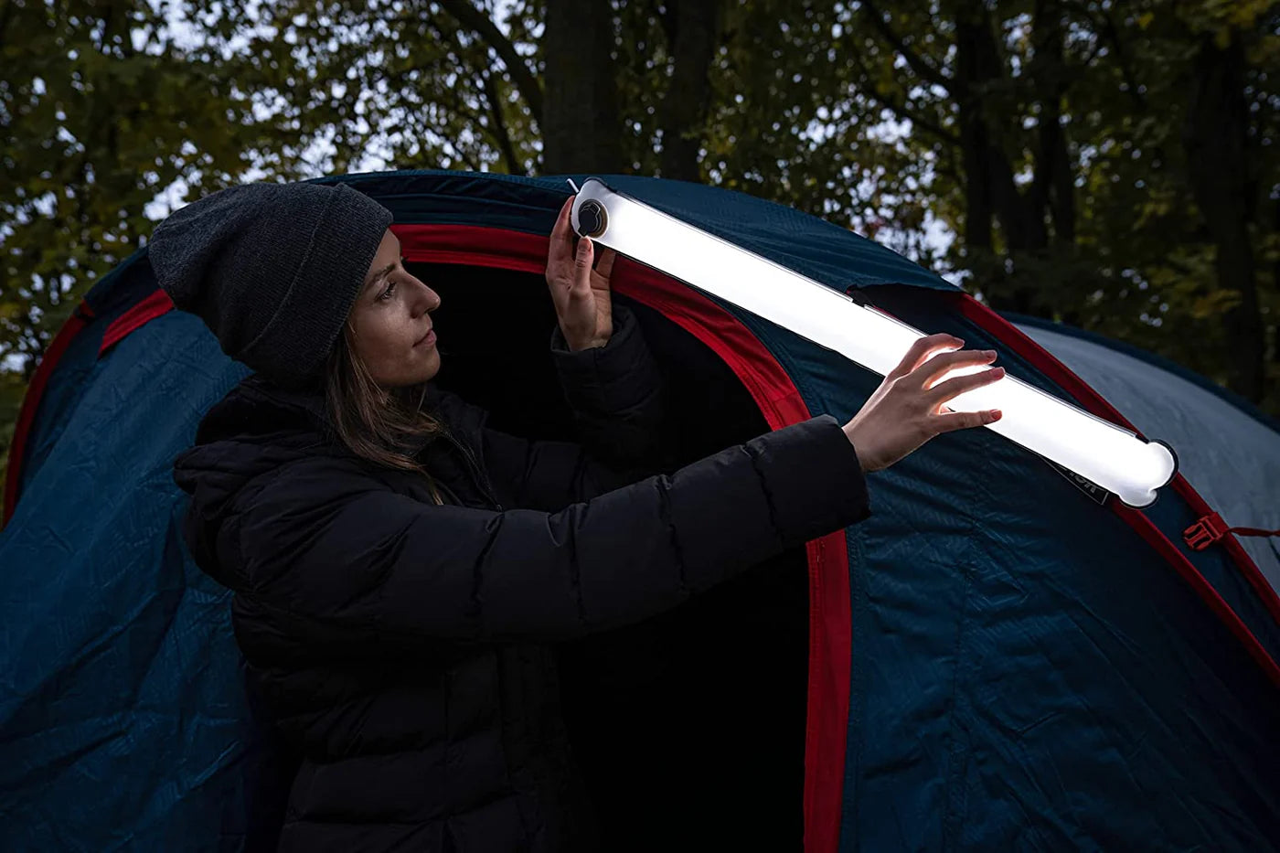Lampe rechargeable pliable pour camping et plein air